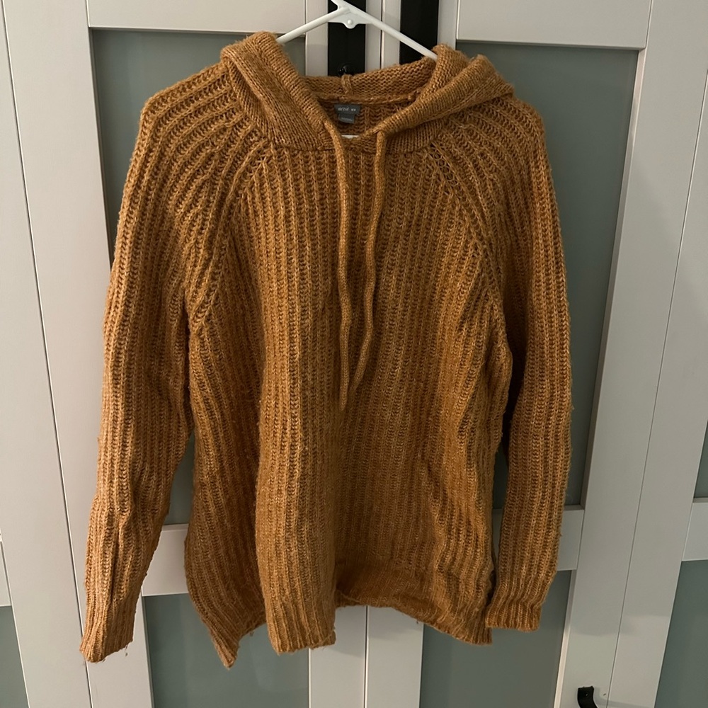 Aerie Medium Oversized Hoodie / Sweatshirt / Sweater - Cozy / Comfy / Casual